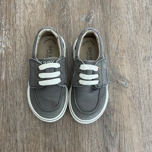 Sperry toddler boy sneakers size 7.5